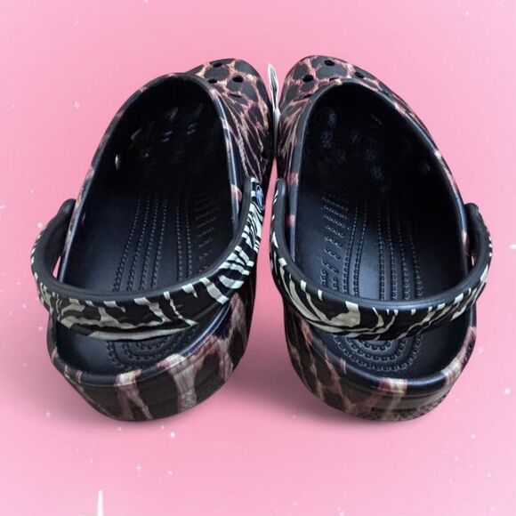 NWT Crocs Classic Animal Remix Clogs Women’s 11 Y2K - Picture 2 of 6